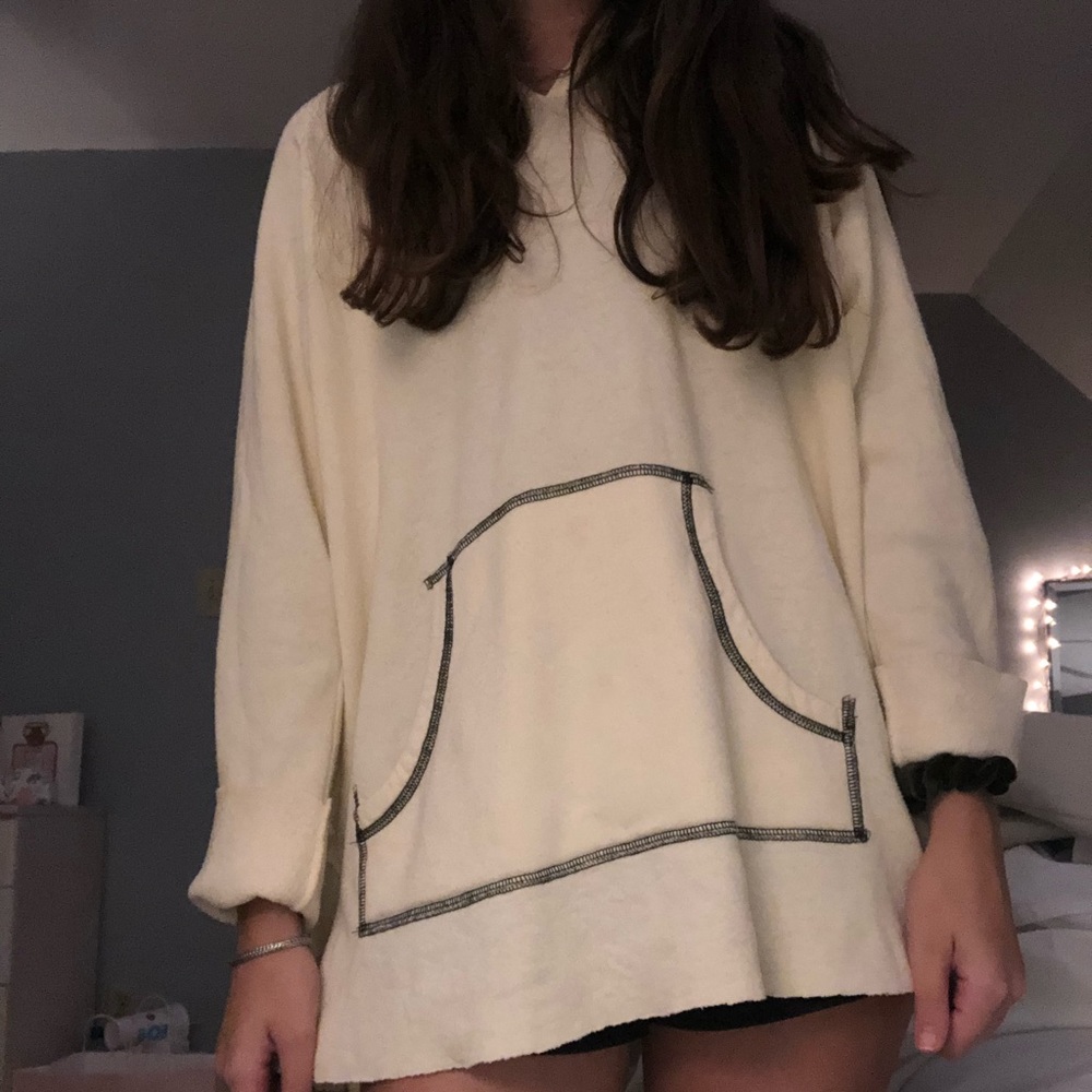 Urban Outfitters Sweatshirt